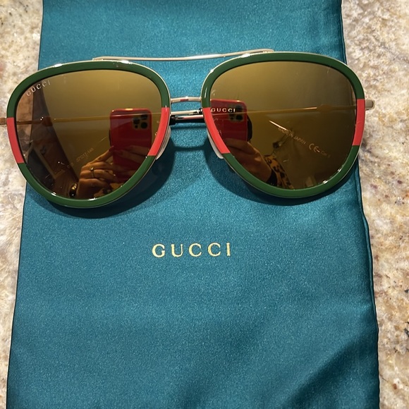Gucci Aviator sunglasses - Picture 2 of 6